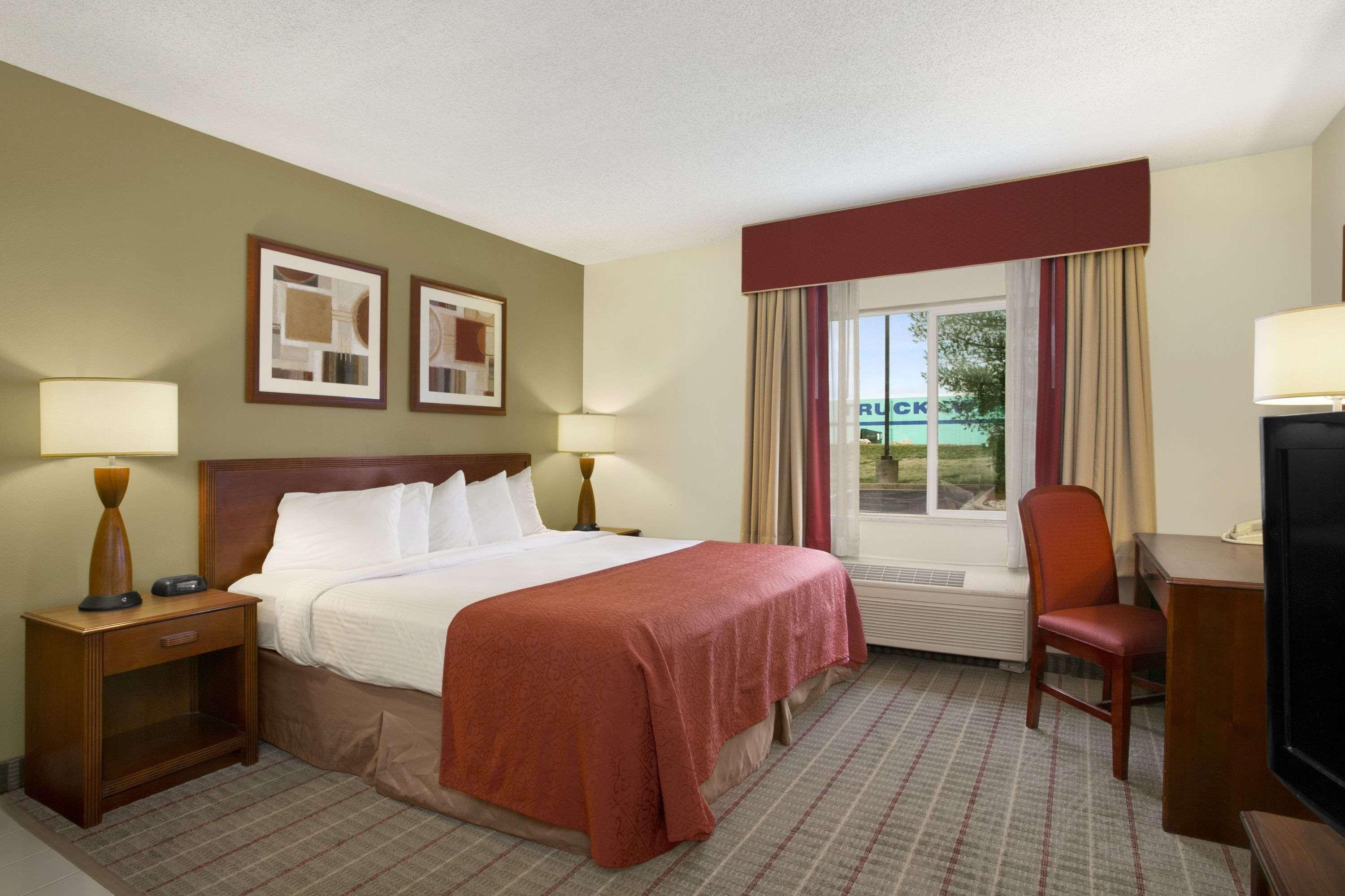 Baymont By Wyndham Evansville North/Haubstadt Warrenton Екстериор снимка