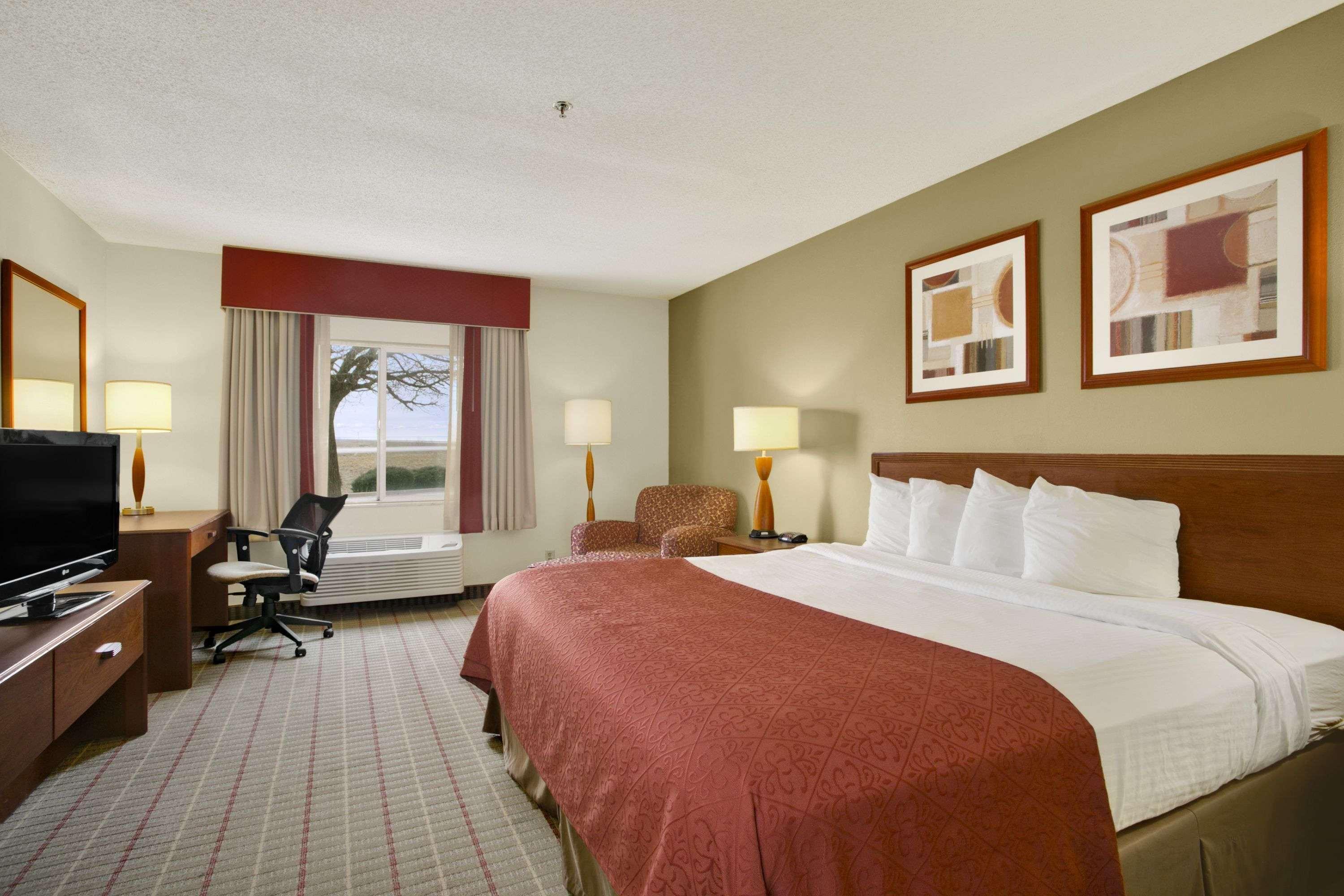 Baymont By Wyndham Evansville North/Haubstadt Warrenton Екстериор снимка
