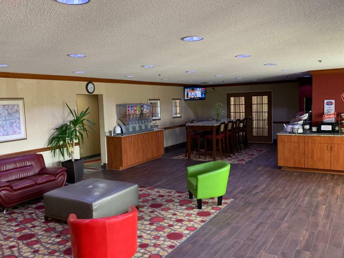 Baymont By Wyndham Evansville North/Haubstadt Warrenton Екстериор снимка