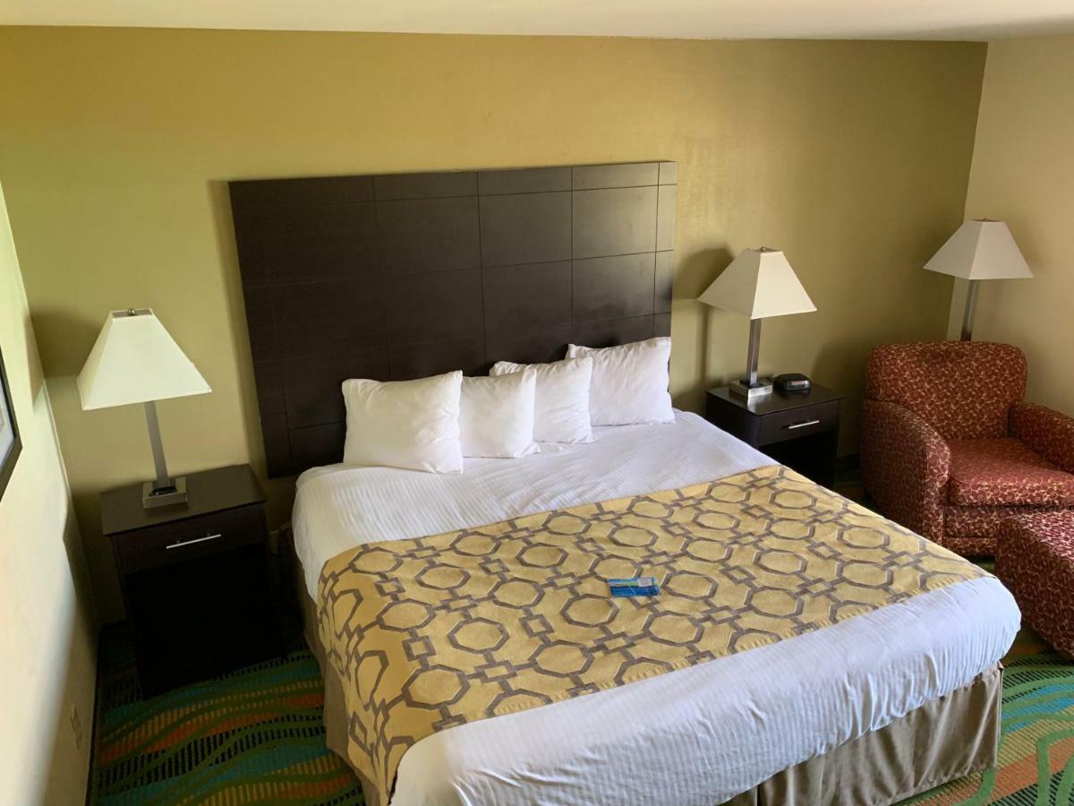 Baymont By Wyndham Evansville North/Haubstadt Warrenton Екстериор снимка